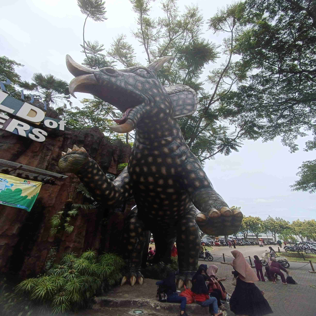 Citra Raya World Of Wonders Theme Park - 2